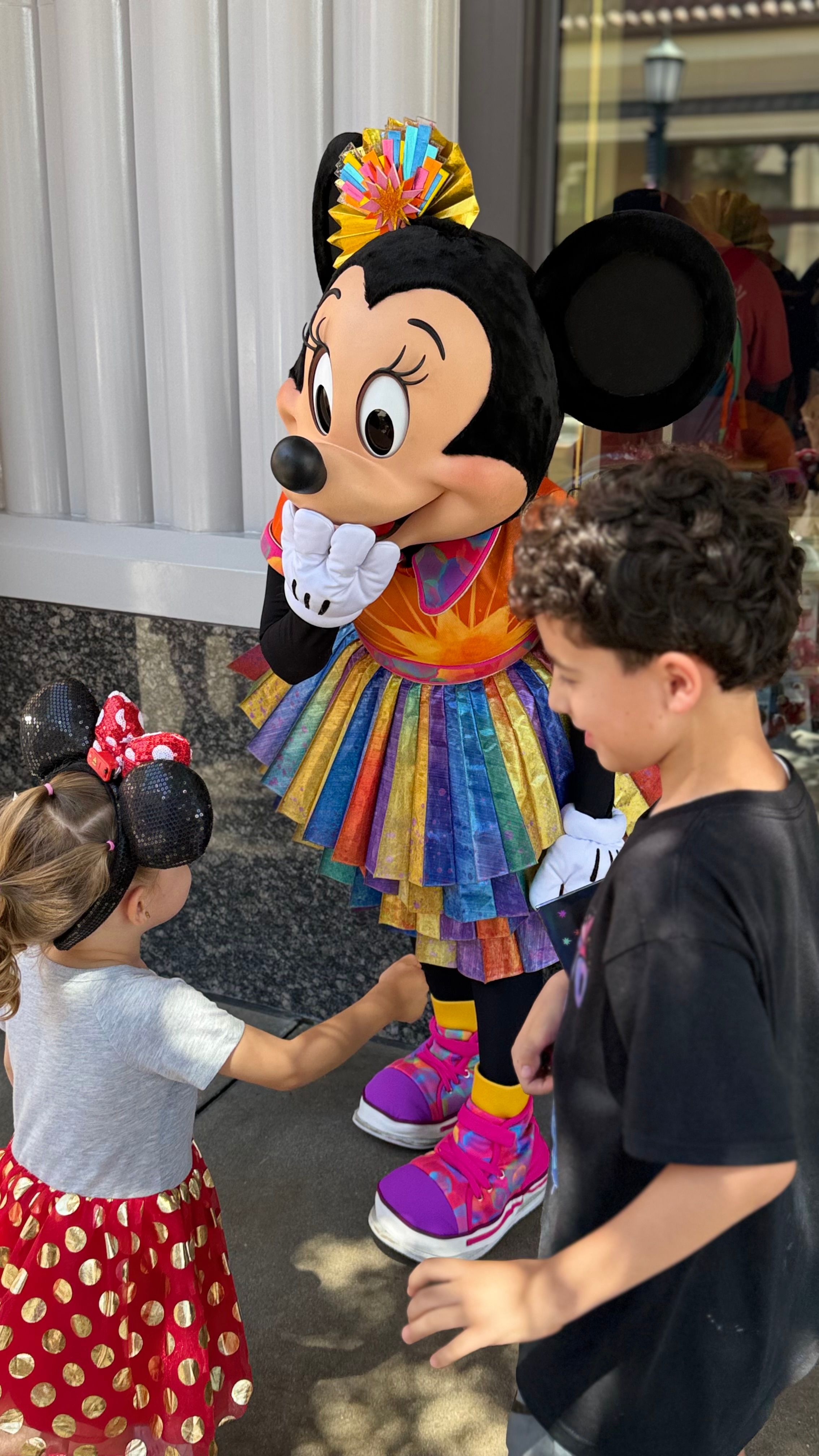 Alexis disfrutando Disneyland